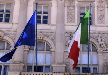 Визовый центр Италии в Москве возобновил выдачу паспортов